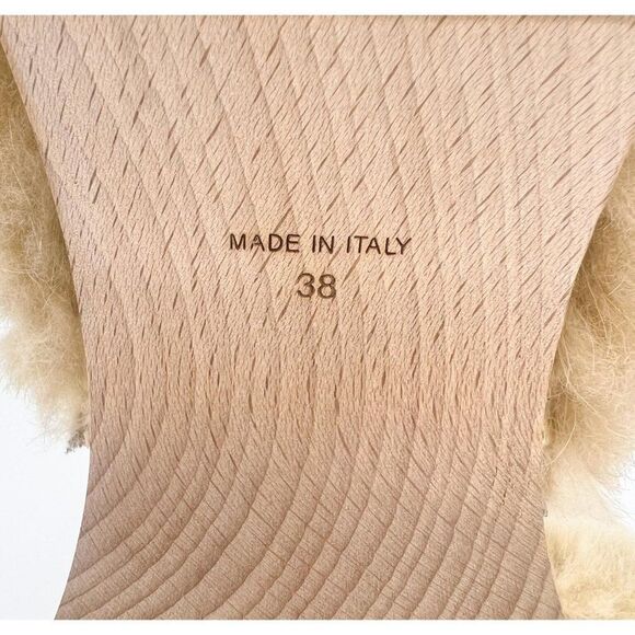 CHANEL 2022 Beige SHEARLING LAMBSKIN CC Logo Fuzzy Low Heel Clogs Size E… - Picture 11 of 15